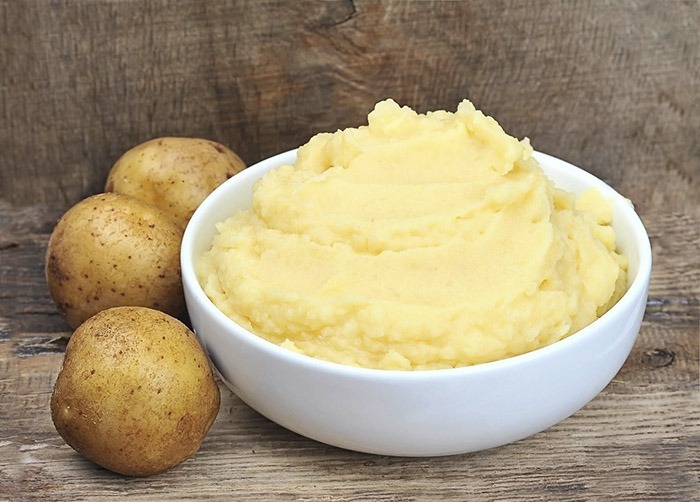 Tẩy da chết bằng khoai tây là cách làm tiết kiệm